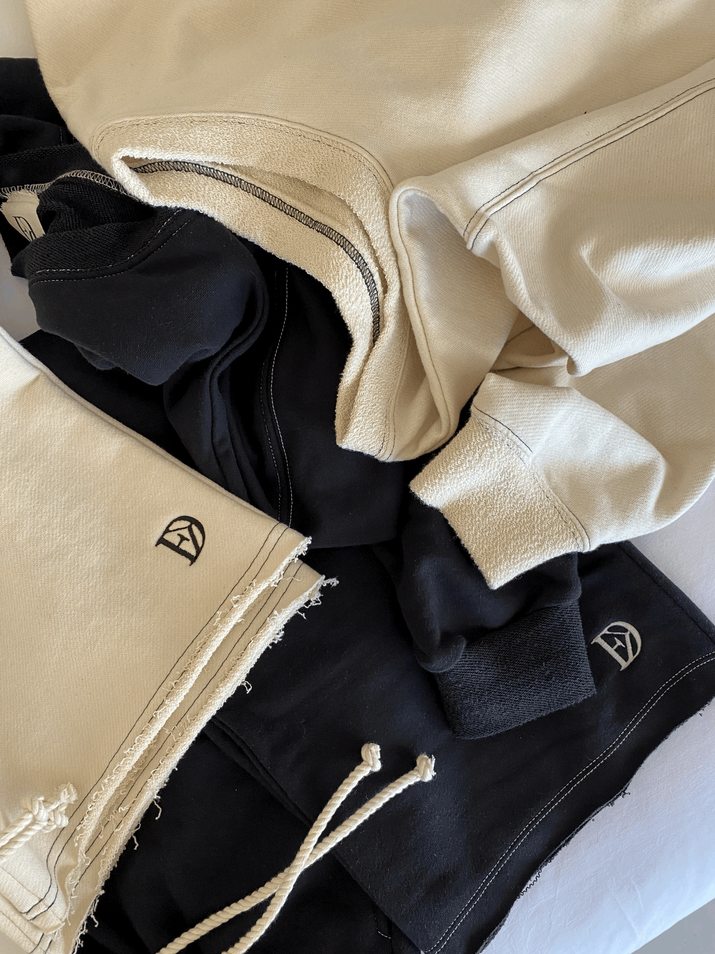 The Reset Sweatshirt in Pepper